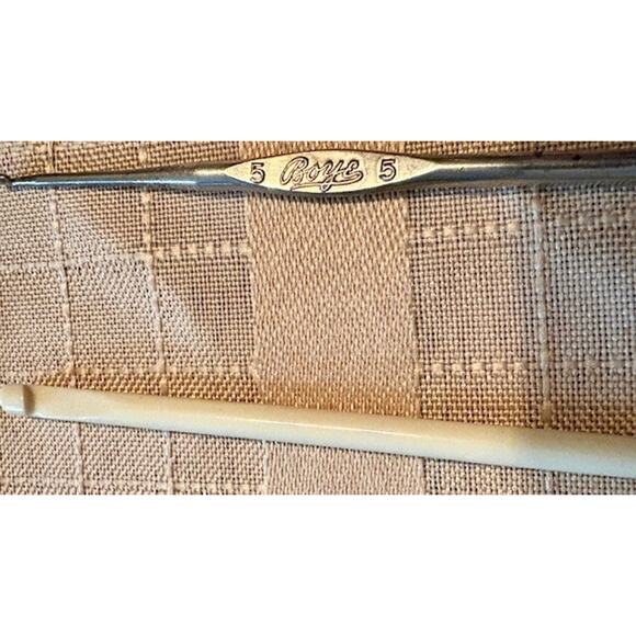 Vintage Assorted Knitting & Crochet Needles Lot Of 48 Items - Picture 11 of 14